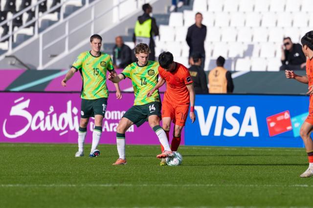 澳洲不服：中国U23只会防守不进攻 输球因运气不好